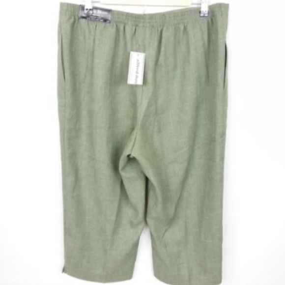 Alfred Dunner Capri Pants Sage Green -28/II - Picture 2 of 3